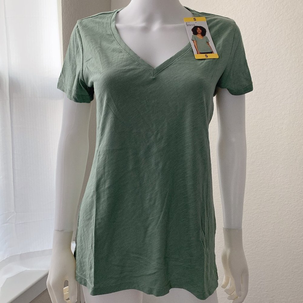 Felina Signature Ladies' V-Neck Tee, Lily Pad , Size S & M
